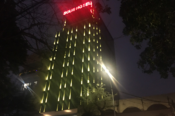 TRANG TRÍ LED TÒA NHÀ
